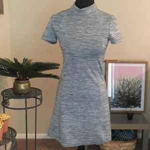 ⭐️ 5/25 Zara Fitted Dress